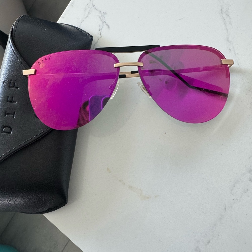 Diff Eyewear Tahoe Pink and Gold Sunglasses